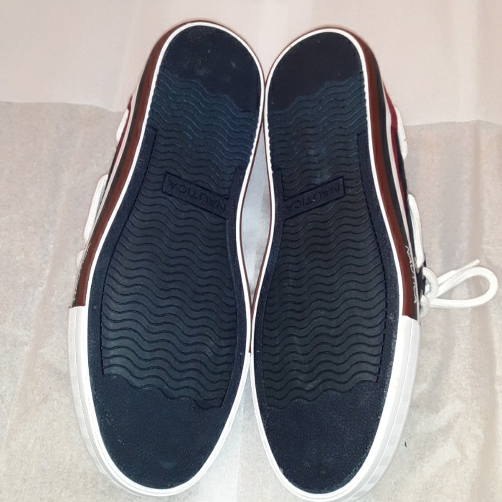 🚨 Nautica Sneakers Men size 8 - Picture 4 of 7